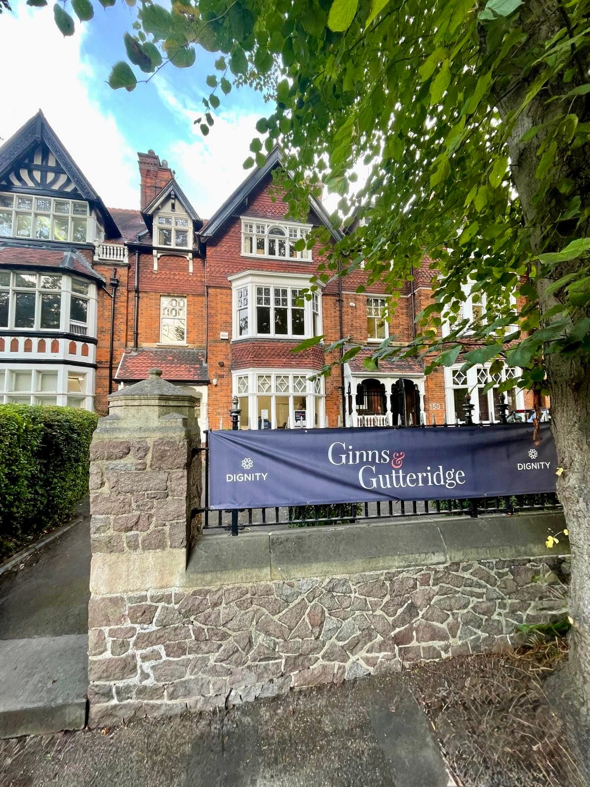 Ginns & Gutteridge Funeral Directors