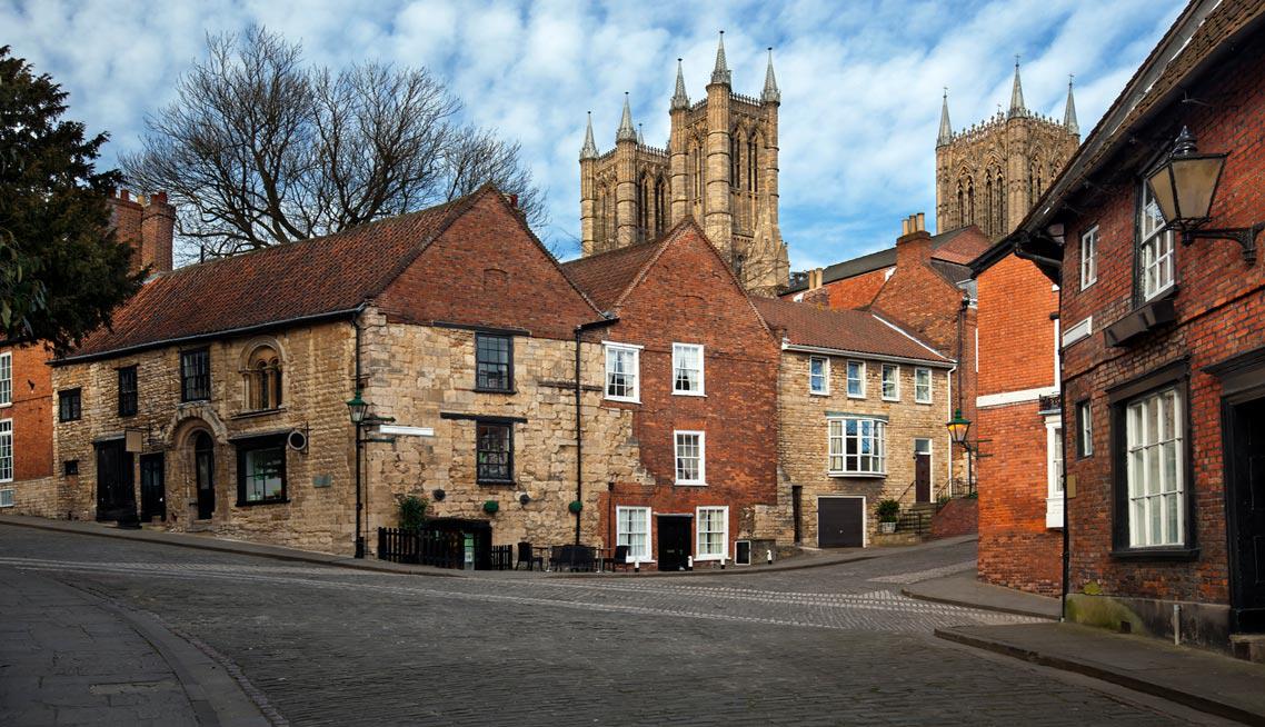 Funeral Directors in Lincoln