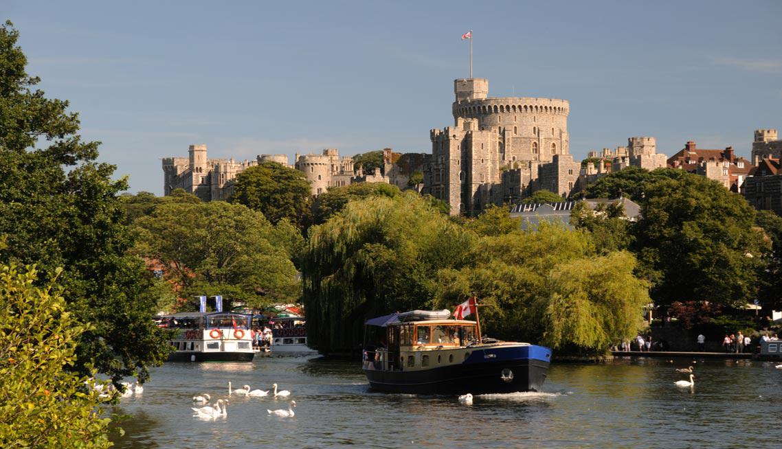 Funeral Directors in Windsor