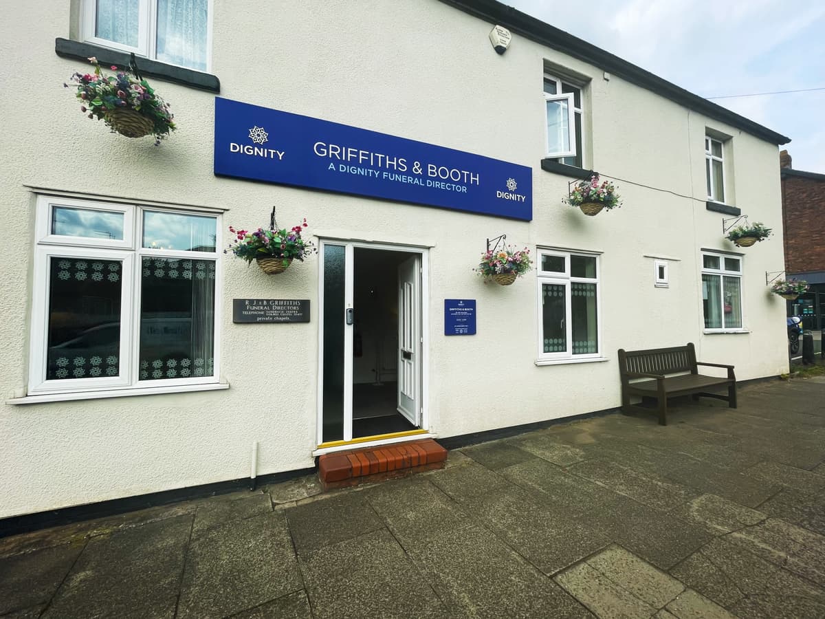 Griffiths & Booth Funeral Directors in Sandbach