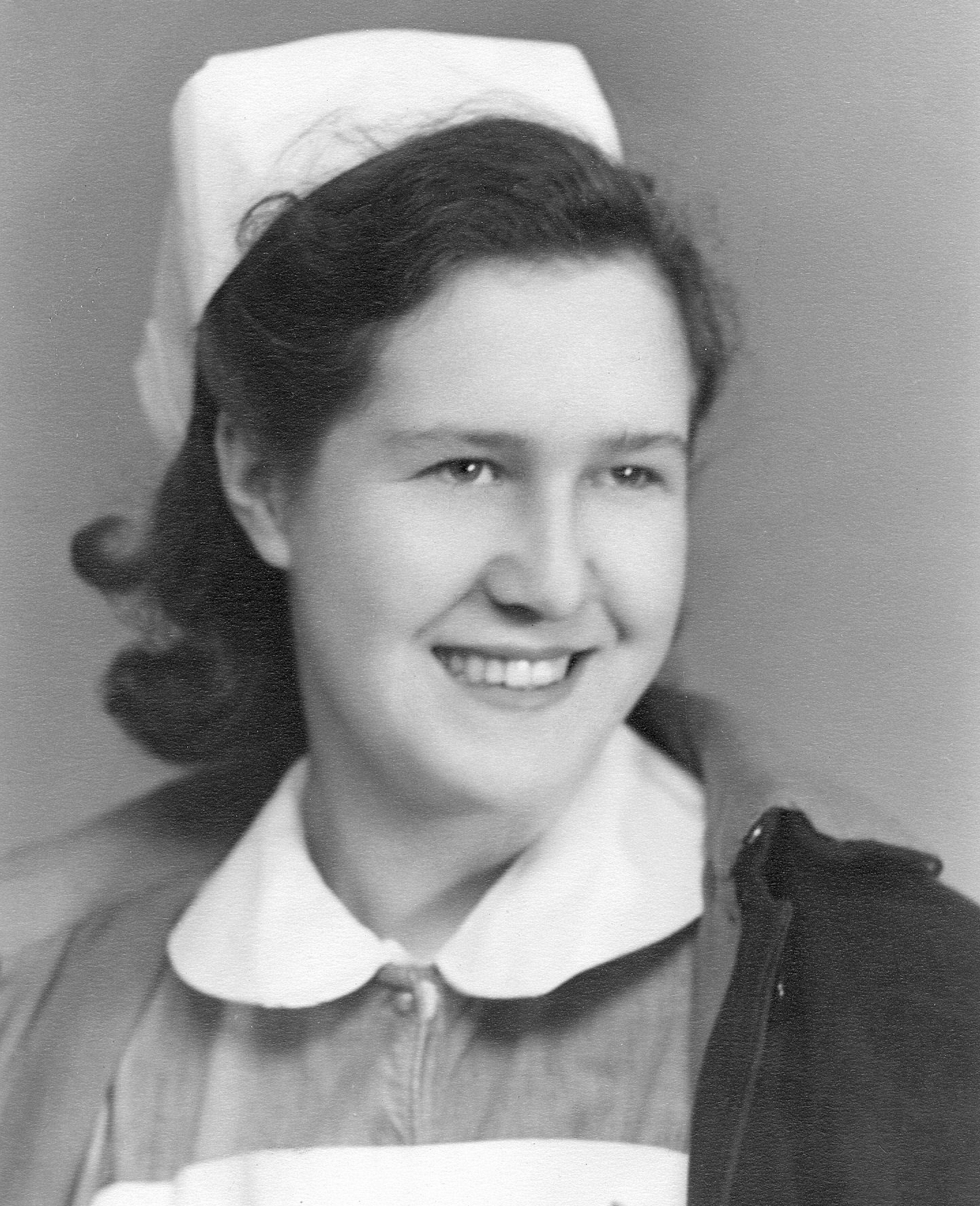 Funeral Notice for Mrs Maureen Eyles