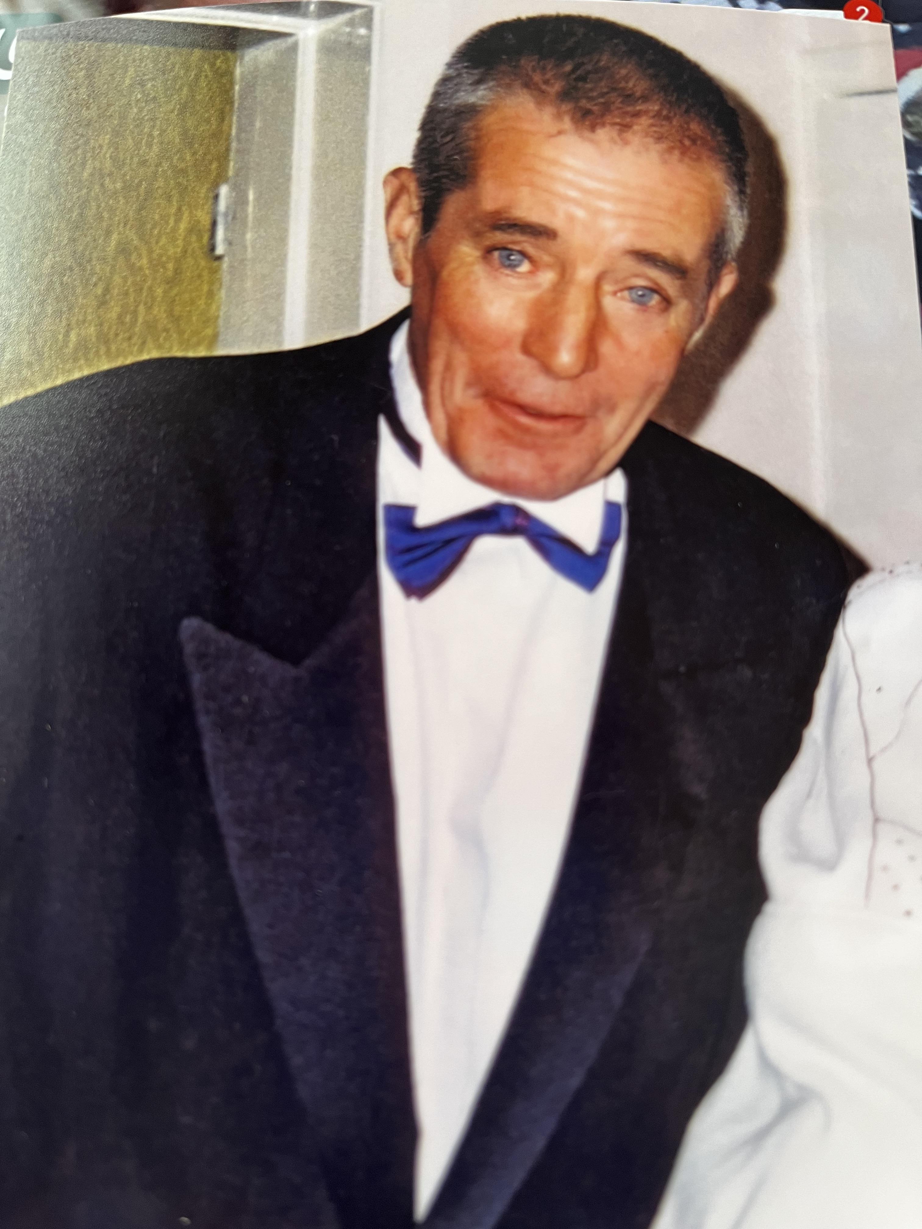 Funeral Notice for Mr Michael John Kearsley