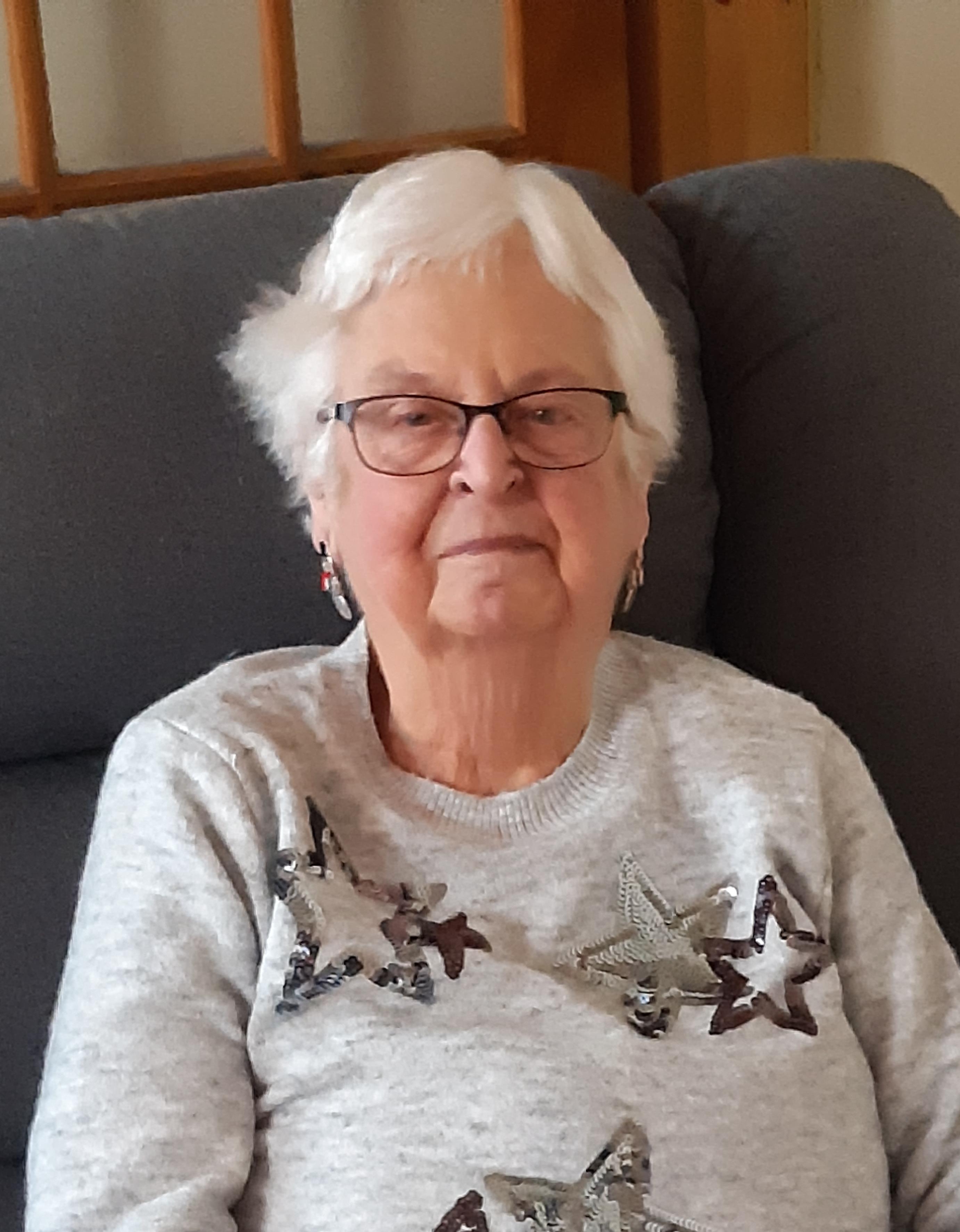 Funeral Notice for Mrs Julie Mead