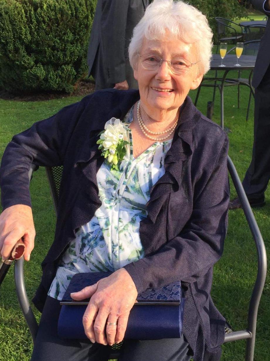 Funeral Notice for Mrs Ruth Holmes