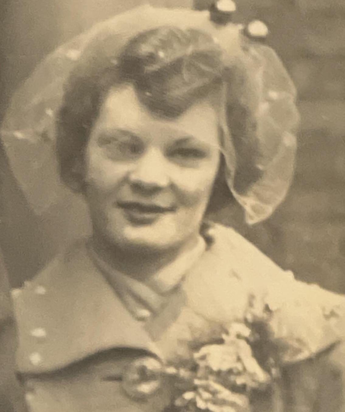 Funeral Notice for Mrs Elsie Mary Crisp