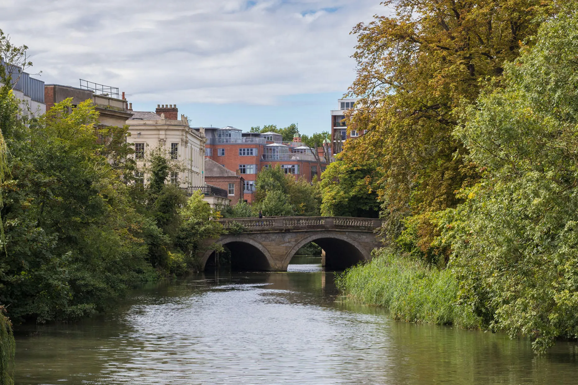 River Leam through Jephson Gardens in Royal Leamington Spa, Warwickshire