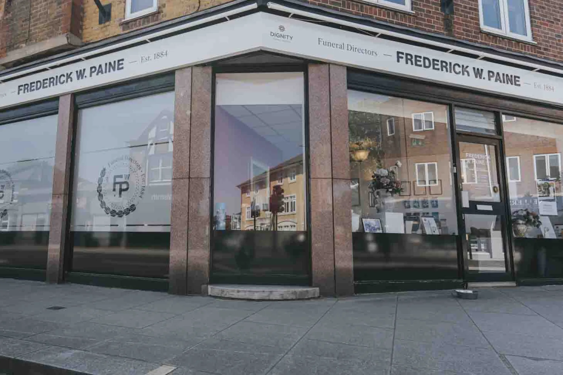 Frederick W Paine Funeral Directors Hampton Hill