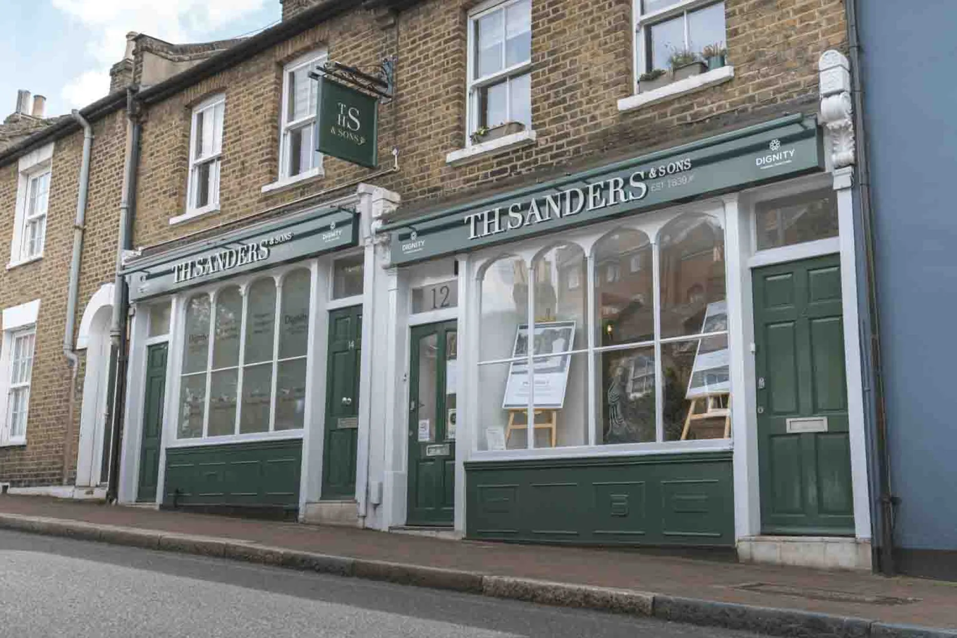 T H Sanders & Sons Funeral Directors