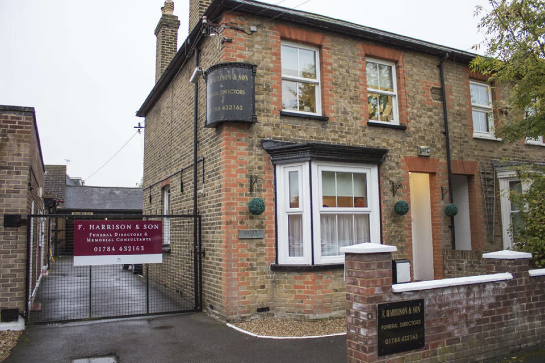 Harrisons Funeral Directors, Englefield Green branch