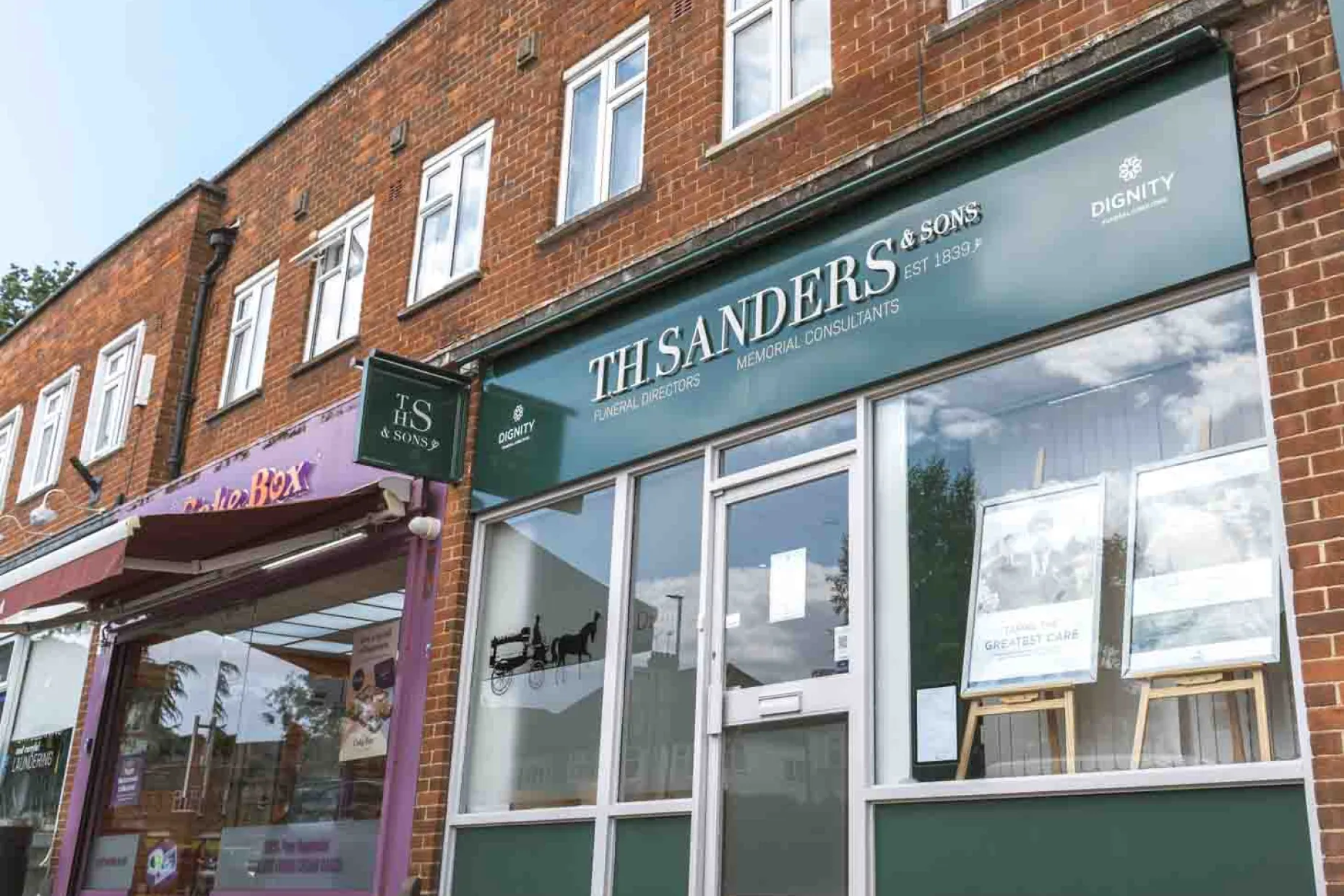 T H Sanders & Sons Funeral Directors