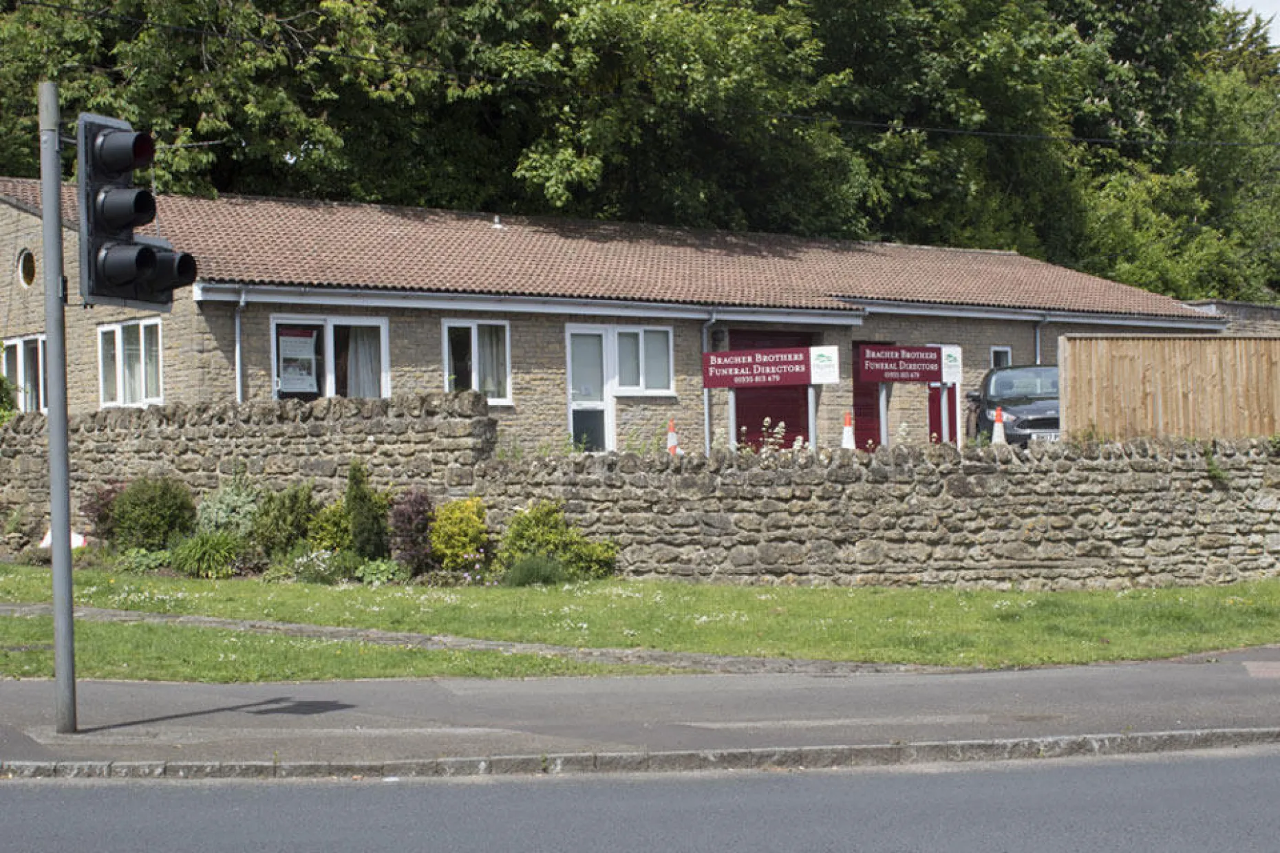 Bracher Brothers Funeral Directors in Sherborne
