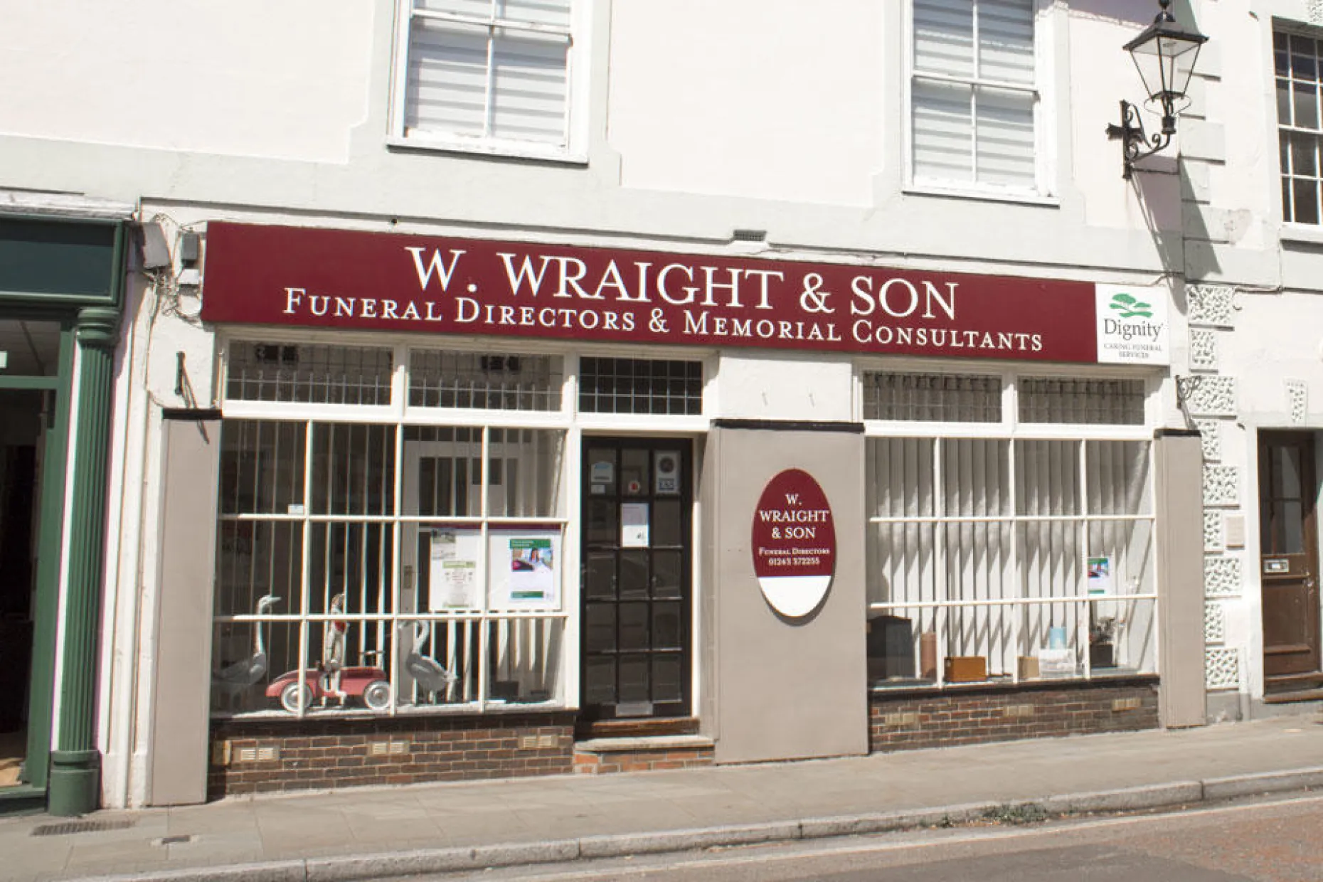 W Wraight & Son Funeral Directors in Emswort, Hampshire.