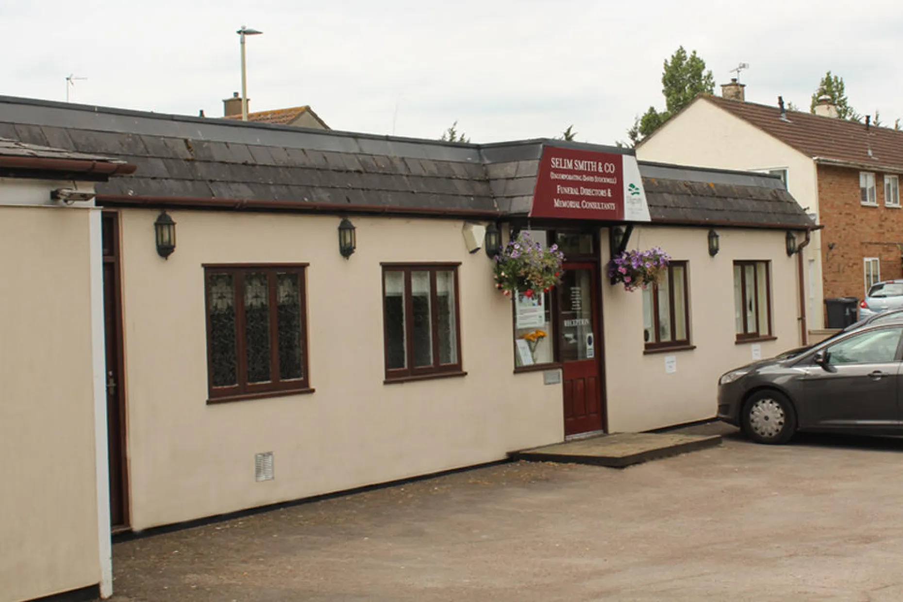Selim Smith & Co Funeral Directors in Painswick Road, Gloucester
