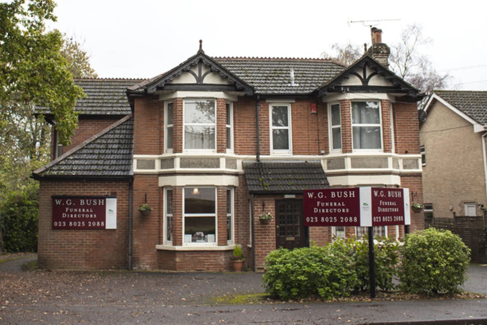 W G Bush Funeral Directors in Chandler's Ford, Eastleigh.