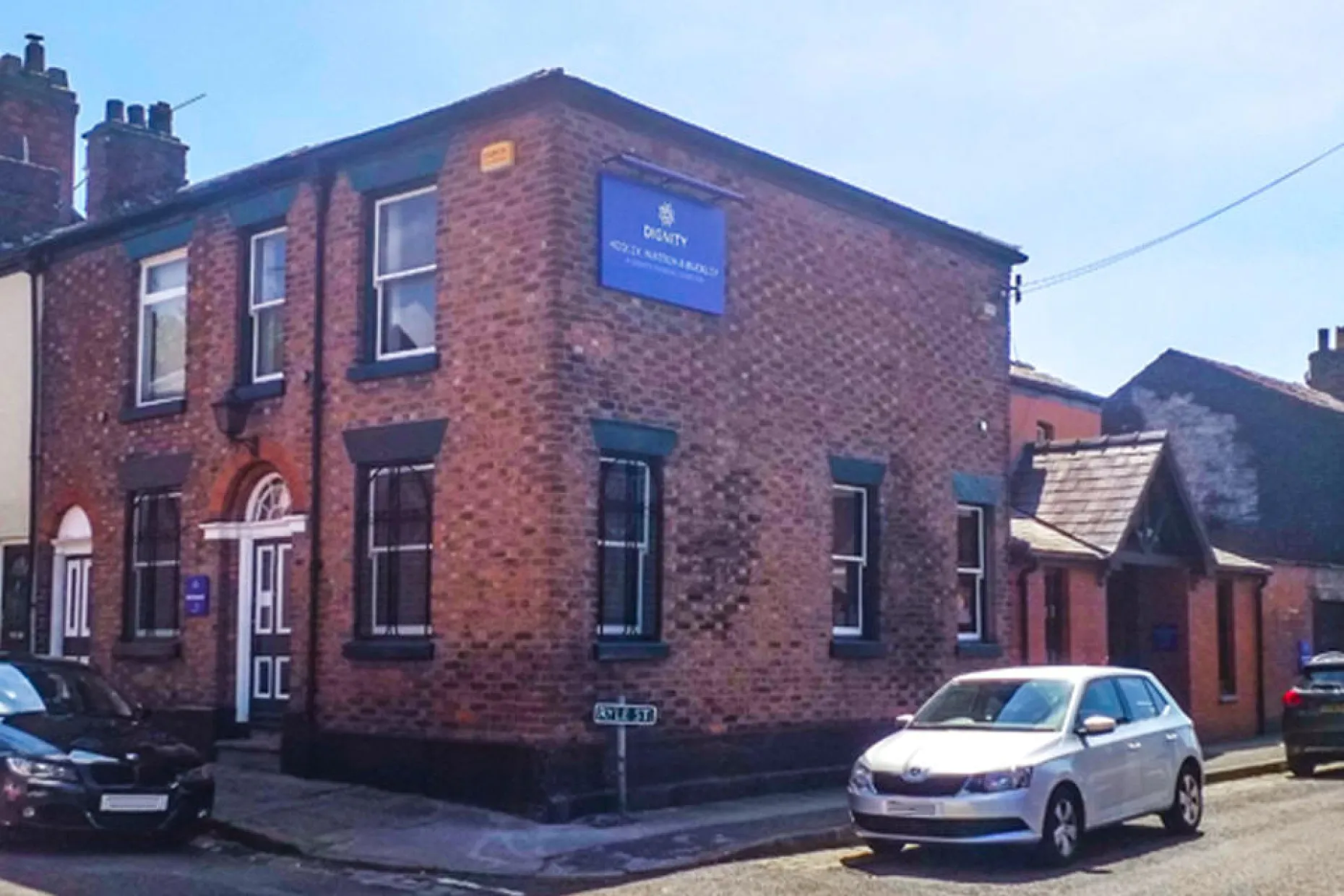 Hooley, Watson & Buckley Funeral Directors, Macclesfield branch