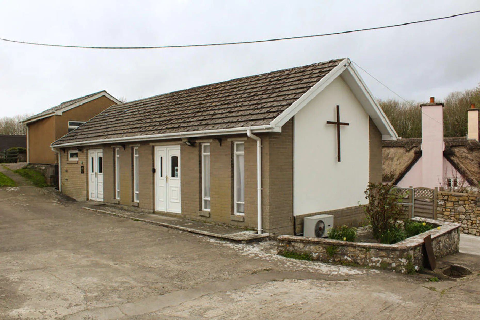 W James & Sons Funeral Directors, Barry branch