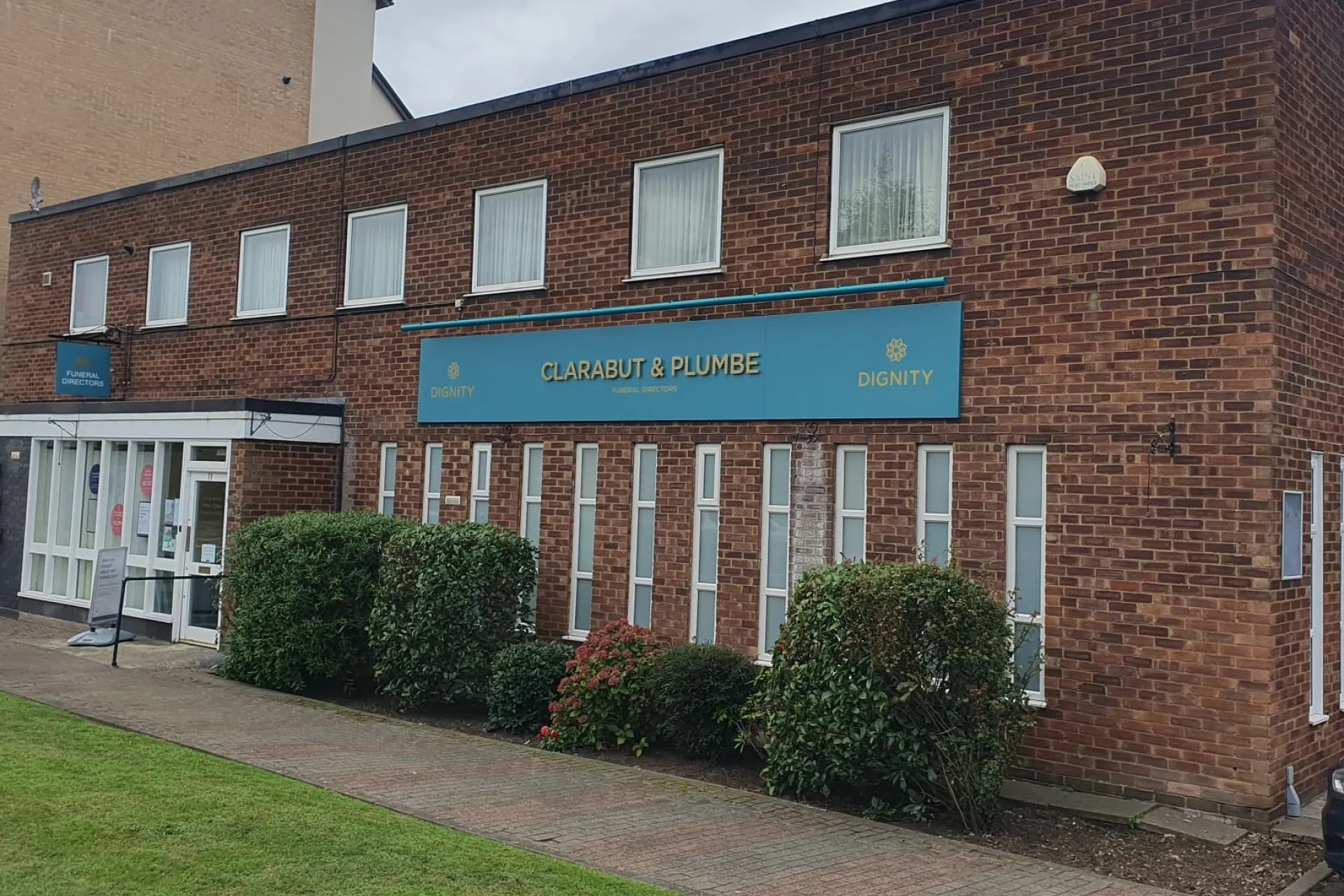 Clarabut & Plumbe Funeral Directors in Bedford