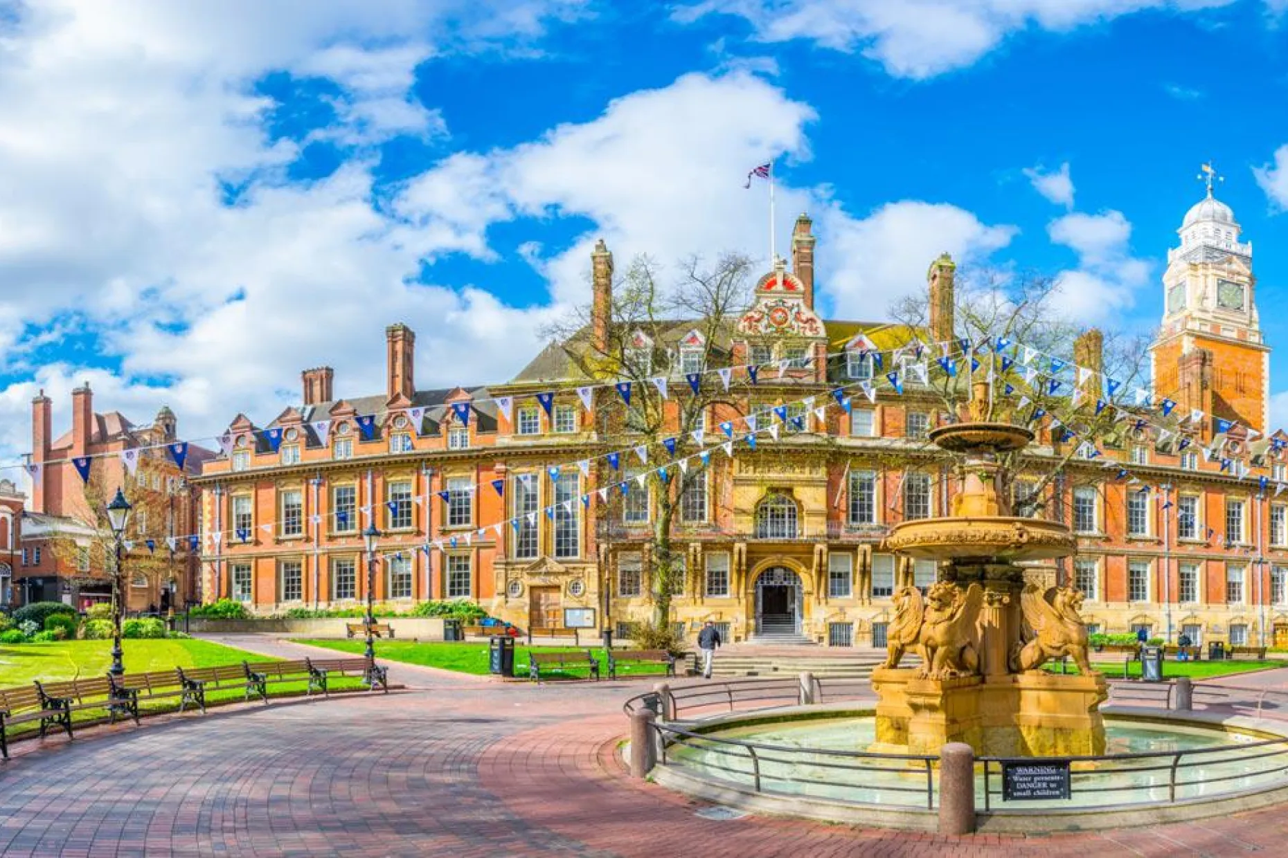 Funeral directors in Leicester