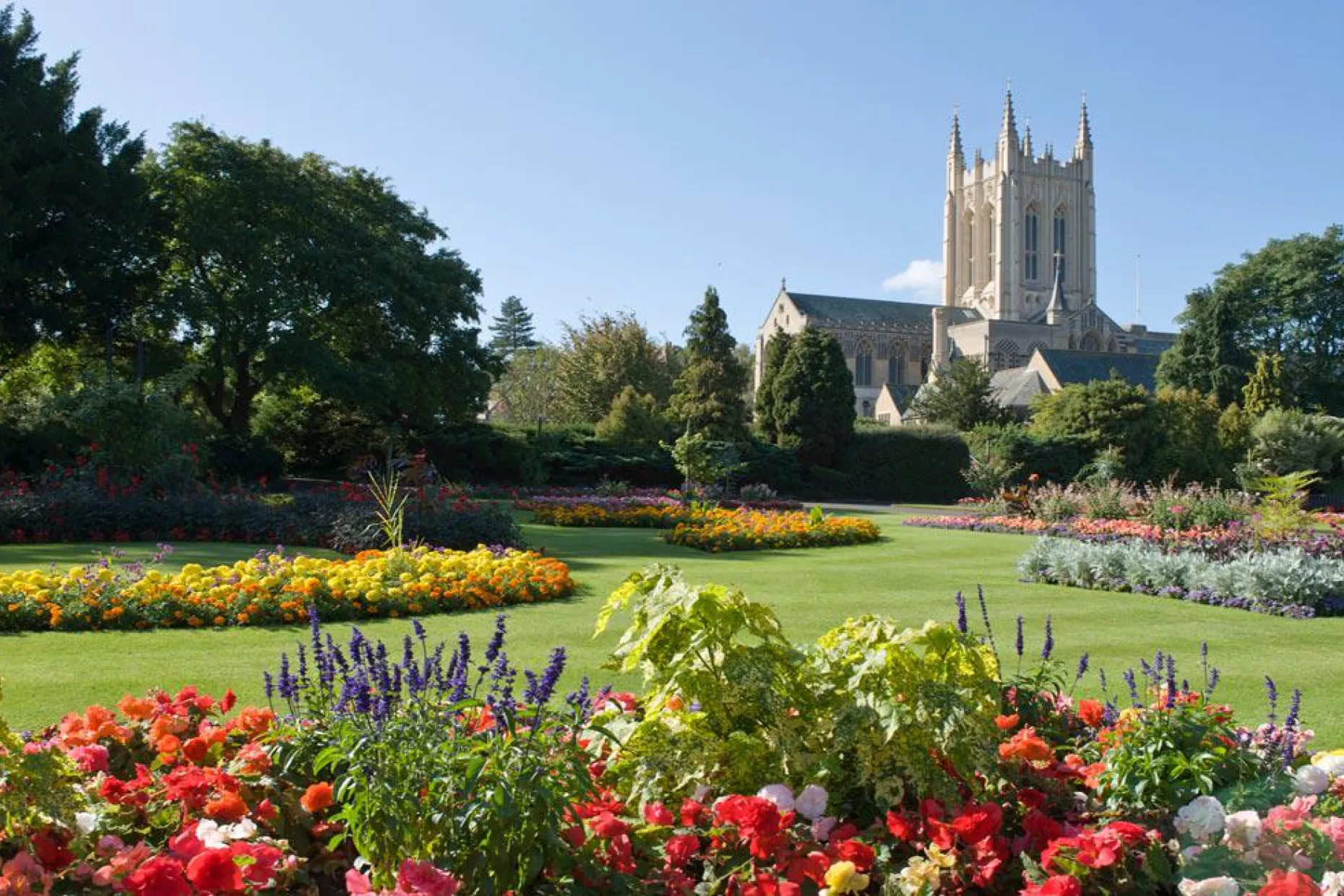 Funeral directors in Suffolk